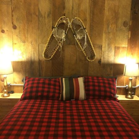 Shaver Lake Village Hotel Екстериор снимка