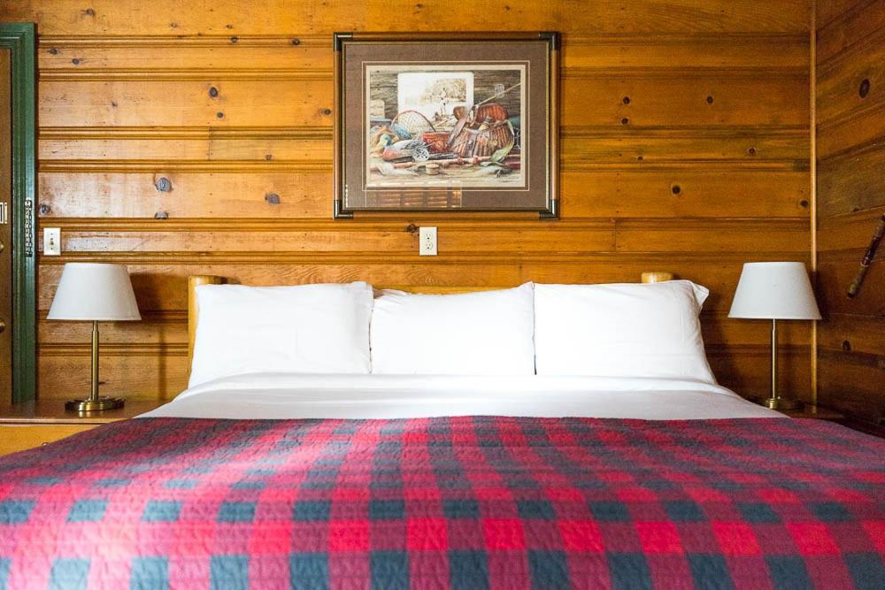 Shaver Lake Village Hotel Екстериор снимка