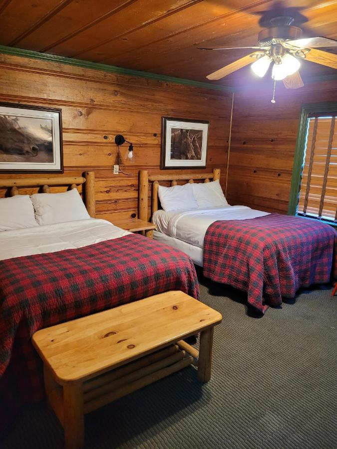 Shaver Lake Village Hotel Екстериор снимка