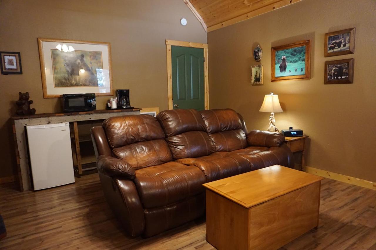Shaver Lake Village Hotel Екстериор снимка